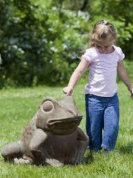 The measurement of the mama frog from the buttocks to the head is 10tall. Giant Garden Frog Cast Stone Garden Statue Garden Frogs Garden Frog Statue Garden Statues