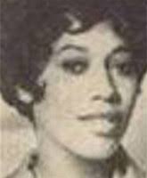 Minnie Gentry个人资料/图片/视频全集-搜狐视频