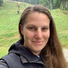 Jon Rundle's Instagram, Twitter & Facebook