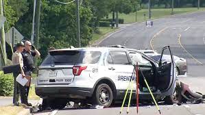 On south cobb drive at oak drive near interstate 285. Thp Brentwood Police Officer Killed In Crash After Female Driver Crossed Center Lines Wztv