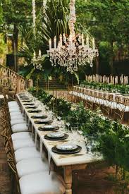 Stylish Greenery Wedding In Maui Hawaii Tiethenoss Perfete Long Table Wedding Outdoor Wedding Tables Outdoor Wedding