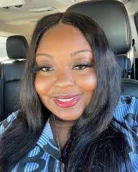 Crystal Singletary's Instagram, Twitter & Facebook