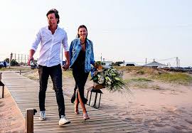 La modelo y la actriz asistieron al evento en medio de rumores que señalaban que benjamín vicuña le había sido infiel a su esposa con macedo. Cuantos Anos Aparenta Pampita Segun El Filtro Que Esta De Moda Revista Paparazzi