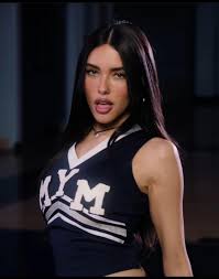 Madison Beer recreates Jennifer's Body in her new music video ...
