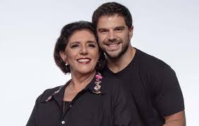 Leda nagle was born on january 5, 1950 in juiz de fora, minas gerais, brazil as leda maria linhares nagle. Duda Nagle Fotografa Campanha De Moda Ao Lado Da Mae Pela 1Âª Vez Apos Ser Pai Ofuxico