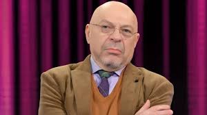 Platinette soccorso urgentemente per un ictus ischemico: ecco quali sono le  attuali condizioni di Mauro Coruzzi