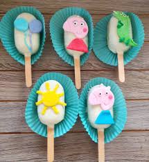 \r in dit filmpje maken we ijsjes samen met peppa pig en george. Peppa Pig Cakesicles Peppa Pig Cake Peppa Pig George Pig