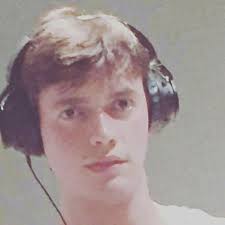 Walter Bowles (@walterbowles89)