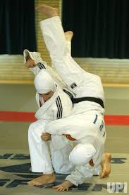 © hot fighting 2020 my account; Women Judo Defense Shefalitayal