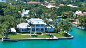 Maison blanche parfait pour une maison de plage. Belles Maisons De Plage Belle