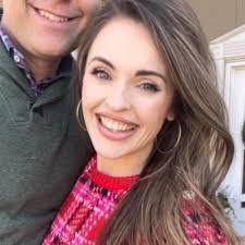 Shelley Singleton's Instagram, Twitter & Facebook