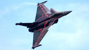 Dassault rafale aircraft technical specifications. 4káµá´´á´° Crazy French Air Force Rafale Is Dancing Over My Head Insane Display Youtube