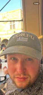 Hi Rhodes lovers! I live second hand shops or antique markets. Are there  some second hand shops in Rhodes? Not those very expensive antique shops.  Thank you! ❤️