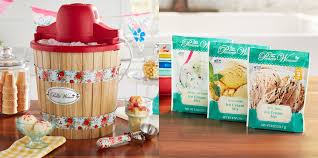 New pioneer woman christmas tree holiday cheer winter pie 9 inch dish plate. Ree Drummond Has A New Line Of Ice Cream Mixes