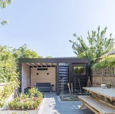 Designed and built by skyline landscapes, llc. 29 Small Backyard Ideas Simple Landscaping Tips For Small Yards