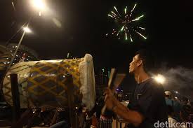 Download lagu dj takbiran idul fitri mp3 terbaru 2021. Amalan Amalan Di Malam Takbiran Idul Fitri
