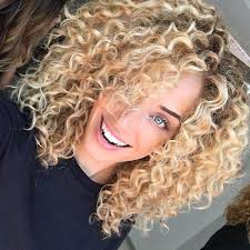Buy Livin Large Curly Edition From Devacurl Hair Products And Reviews For Curly Hair Super Curly Hair Long Curly Haircuts Curly Hair Styles