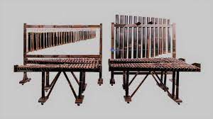Alat musik hasapi merupakan alat musik petik khas tradisional batak. Ketahui 13 Alat Musik Khas Sunda Beserta Cara Memainkannya