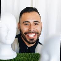 Adam Marez's Instagram, Twitter & Facebook