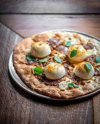 In 2009 won dominique met zijn boek cacao: Our Delicious Tripple Chocolate Pizza Created By Dominique Persoone Picture Of Otomat Heavenly Pizza Brussels Tripadvisor