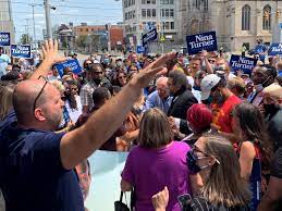 .публикаций — посмотрите в instagram фото и видео tina turner (@tinaturner). Z6cynduxzx3vm