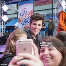 Joshua Jay, Gavin Shulman, Kelsey Murphy, Hoda Kotb and Jenna Bush... News  Photo