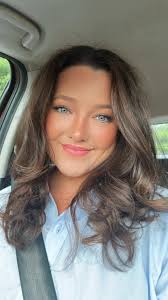 It's wedding weekend 🤍🤍