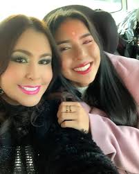 Te veo @daryhortua y veo los ojos de mi viejo @jorgeluishortua te deseo lo  mejor en esta carrera que inicias con el legado de tu padre ❤️ rumbo a  nuestro evento de