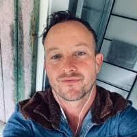 Aaron Dozier's Instagram, Twitter & Facebook