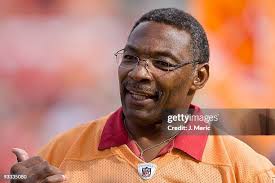 75 Lee Roy Selmon Athletics Stock Photos, High-Res Pictures, and Images