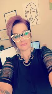 4:40 4:40 < Today 4:24PM 4:24 PM Edit LIVE i 2:52 .ail Done 20of20 20 of 20