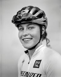 Laura Stigger Interview: Immer „Olm volle“