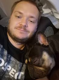 Looking to make new friends Derbyshire area feel free to inbox me comment  inboxed as comes up in message requests section tho :) have a great day  everyone