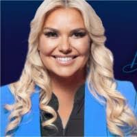 Cora Alexander's Instagram, Twitter & Facebook