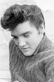 How Elvis Presley S Style Lives On Elvis Presley Hair Vintage Haircuts 1950s Hairstyles