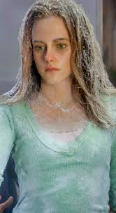 Part2 Twilight & RPDR crossover Bella