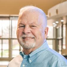 Steve Hutton's Instagram, Twitter & Facebook