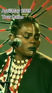 Me trying to strum 🎸🎶🎸chiquitita and my sister decided to steal the show  🌍🦁🌍😂😂😂✌🏾😂😂#Roarrrrrr 🤸🏿‍♂️