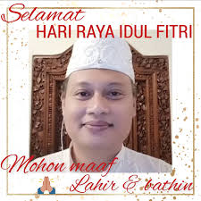 Martines Uomo by Steve Martines