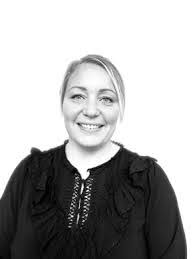 Vanessa Honore's Instagram, Twitter & Facebook