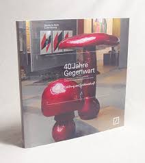 Dieses lob, das wir gern entgegengenommen haben, gilt in erster linie unseren mitarbeitern, die im letzten jahr diesen schwierigen prozess umgesetzt haben. 40 Jahre Gegenwart 40 Jahre Deutsche Bank Luxembourg 40 Kunstler Aus Der Sammlung Deutsche Bank Leistung Aus Leidenschaft Herausgeber Deutsche Bank Ag Cc Kunst Konzept Und Redaktion