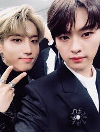 Bang chan, lee know, changbin, hyunjin, han, felix, seungmin, and i.n. Han Lee Know Stray Kids Unit Updated
