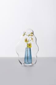 Paris Design Week Partie 1 1000 Vases Theoreme Editions Vases Vase Design Contemporain