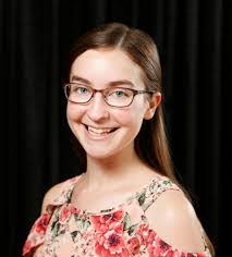 Victoria Piper's Instagram, Twitter & Facebook