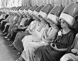 Beauty salons, hair salons, nail salons, tanning salons, tattoos, spas, massage and more. Pin By Silvia Vazquez On Peluqueria 2 Vintage Hair Salons Vintage Beauty Salon Vintage Salon