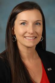 Rebecca Pepper, Hopkinsville banker, appointed to school board