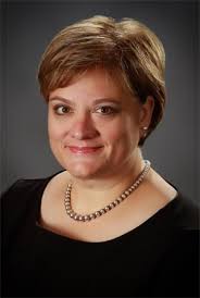 Julia Gutz Moller Promoted to Assistant Vice President at Allianz « ADVISOR  Magazine