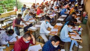 This board conducts the final board exams for class 10th and 12th. Cbse Board Exams 2021 Board Allows Students To Change Exam City Or Country By March 25