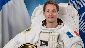 Cela me fait plaisir et me passionne de partager avec le public ce que j'ai vécu je pensais au jeune thomas d'une dizaine d'années que j'étais, frustré, à l'époque, de ne pas avoir. Thomas Pesquet Astronaute Francais Plus Jeune Europeen Sur L Iss L Express