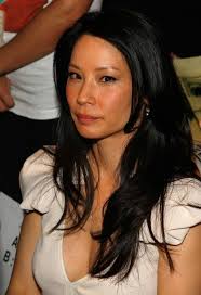 Leia Holmes (leiaholmes13)